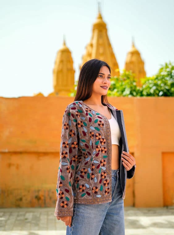 Velvet Suzani Jacket N.09 / L