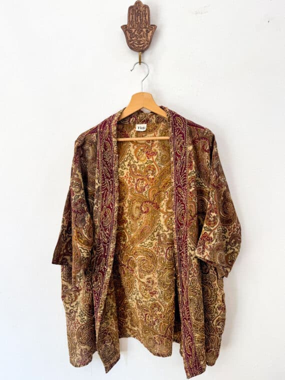 Short Silk Embroidered Kimono N.06