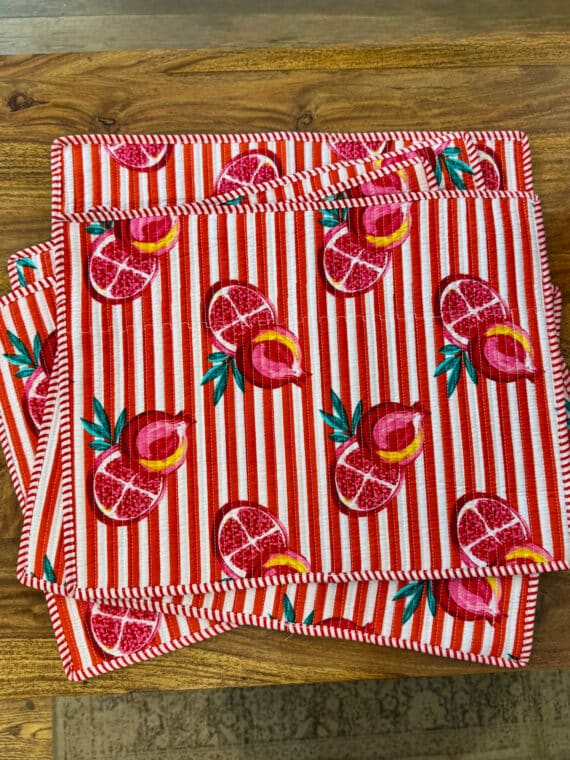 2 Placemats - Pomegranate